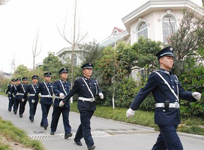巡邏